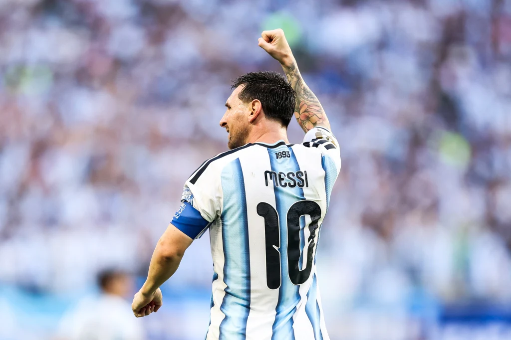 260831-lionel-messi-vl-1154a-d354b2