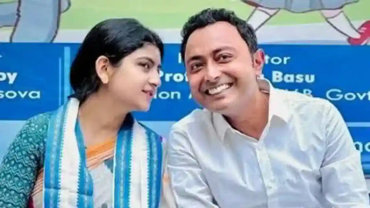 resizeplus_Debraj-Chakraborty