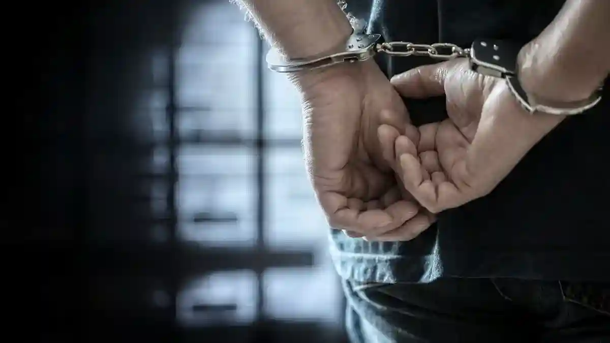 resizeplus_eisamay_2026-09-25_oyo3r35y_arrest1